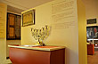 Centillero, candelabro de 6 luces, Museo Nacional Estancia Jesu�tica - Foto: Eduardo Epifanio