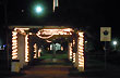 Pergola at the illuminated square - Photo: Jorge Gonz�lez