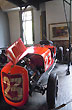 Restoring cars - Photo: Jorge Gonz�lez