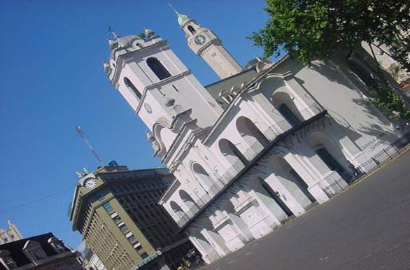 Cabildo y torre del Concejo Deliberante - Author: Pablo Etchevers