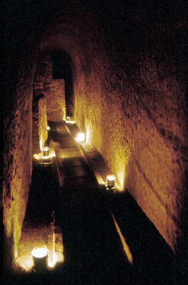 Block of Enlightenment: Underground passages