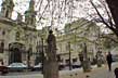Estatuas frente a la Bas�lica de San Francisco - Foto: Santiago Gaudio