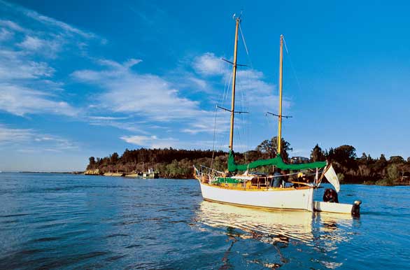 Velero - Autor: Instituto de Desarrollo Tur�stico de Entre R�os