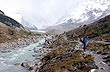 Trekking along the Fitz Roy River - Photo: Karina Jozami
