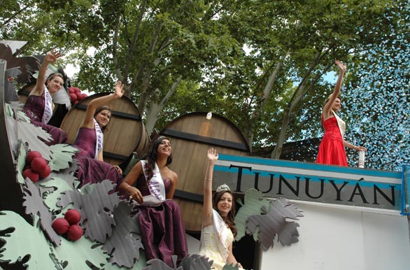 De Tunuy�n - Autor: Pablo Etchevers