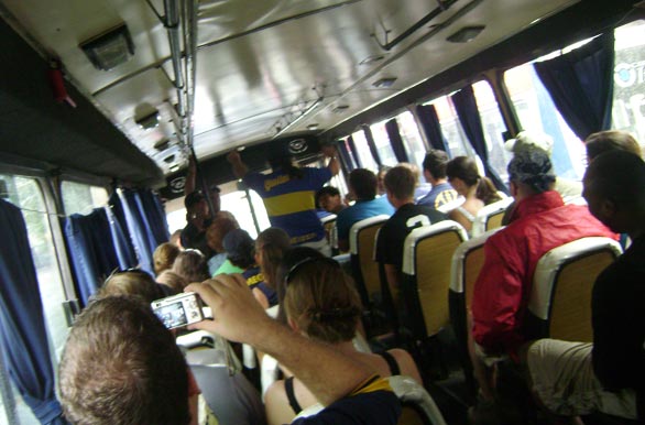 Rumbo a la  cancha - Author: Pablo Etchevers