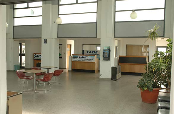 Aeropuerto Arturo Illia - Autor: Jorge Gonz�lez