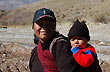 Mother and son - Photo: Jorge Gonz�lez
