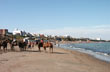 Cabalgata por la playa - Photo: Jorge Gonz�lez