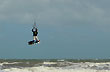 Saltando las olas - Photo: Jorge Gonz�lez