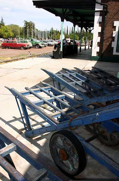 Vieja estaci�n de trenes - Autor: Santiago Gaudio