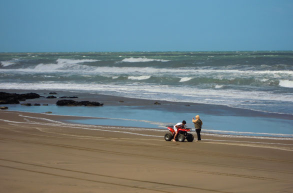 Amplias playas - Autor: Jorge Gonz�lez