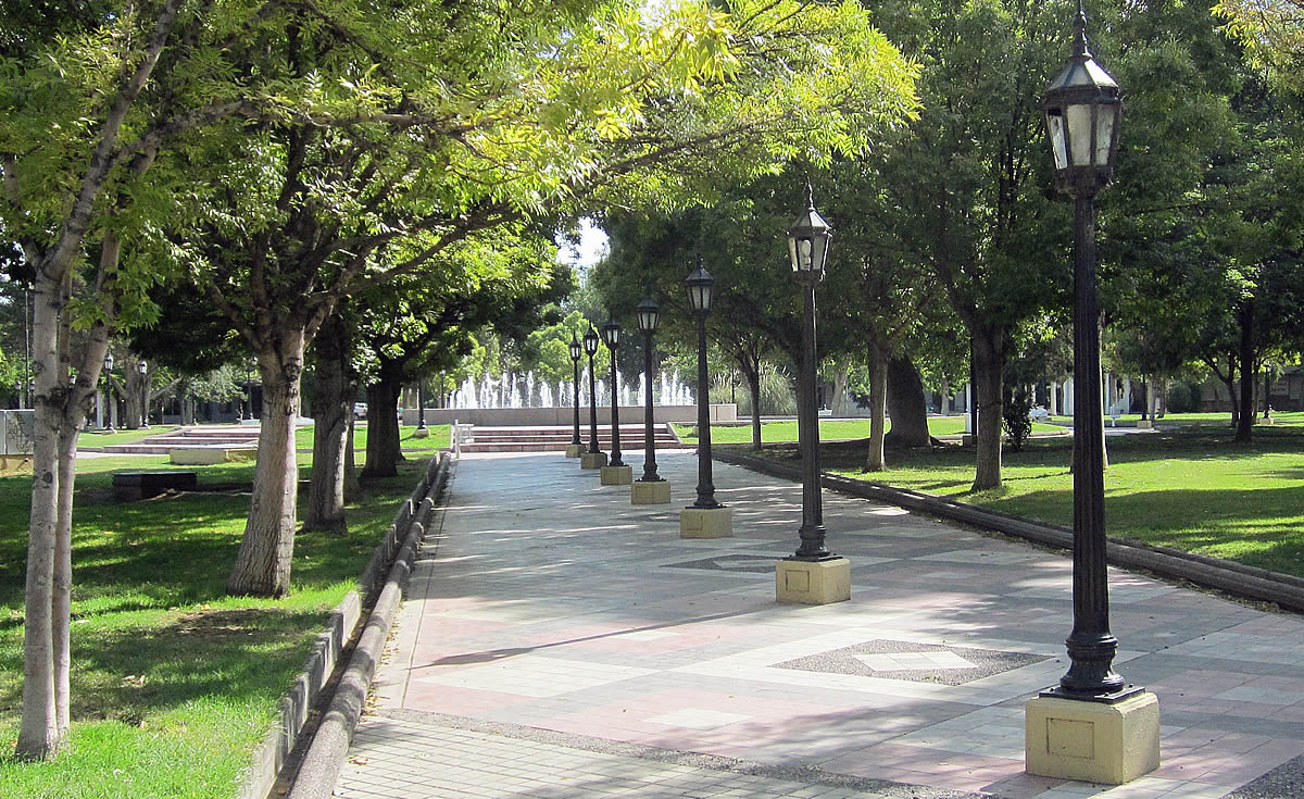 Pedro del Castillo Square