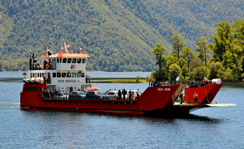 Hua Hum ferry