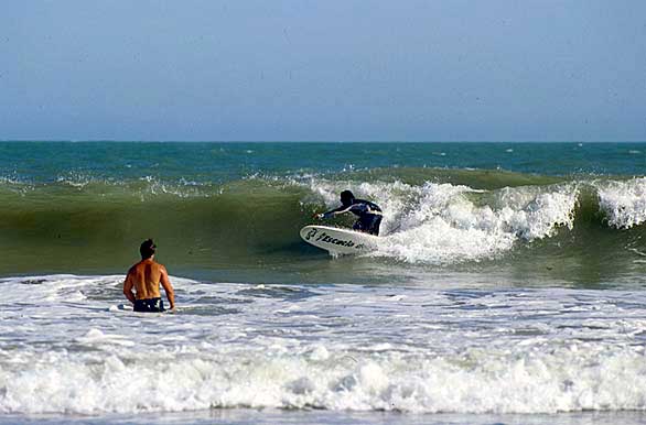 No se puede mostrar la imagen “http://www.welcomeargentina.com/pinamar/imagenes/mar.jpg” porque contiene errores.