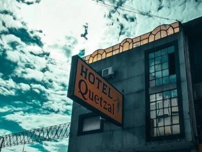 2-star Hotels Quetzal