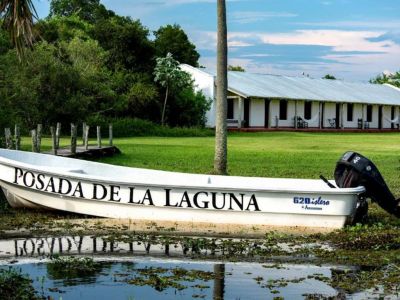 Lodges Posada De La Laguna