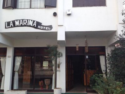 Hoteles La Marina