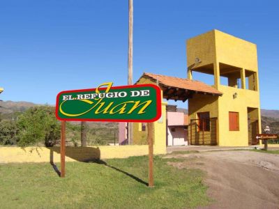 Tourist Resorts El Refugio de Juan