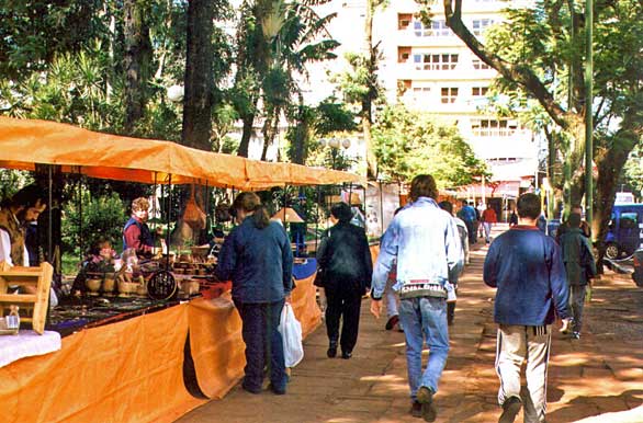 Paseo de compras - Author: Secretar�a de Turismo de Misiones
