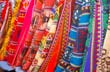 Tejidos de colores intensos - Photo: Jorge Gonz�lez