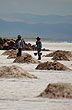 Trabajadores de la sal - Photo: Jorge Gonz�lez