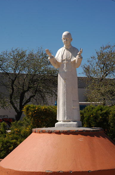 Plaza del Papa - Autor: Jorge Gonz�lez