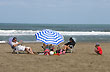 A la playa en familia - Foto: Jorge Gonz�lez