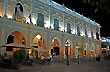 Noche en la plaza la plaza 9 de Julio - Photo: Jorge Gonz�lez