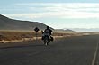 Solitary journey across the high plateau - Photo: Jorge Gonz�lez