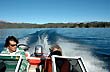 A todo motor por el lago Alumin� - Foto: Jorge Gonz�lez