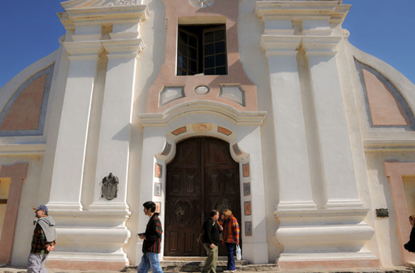 Jesuit Estancia church, an example of American Baroque