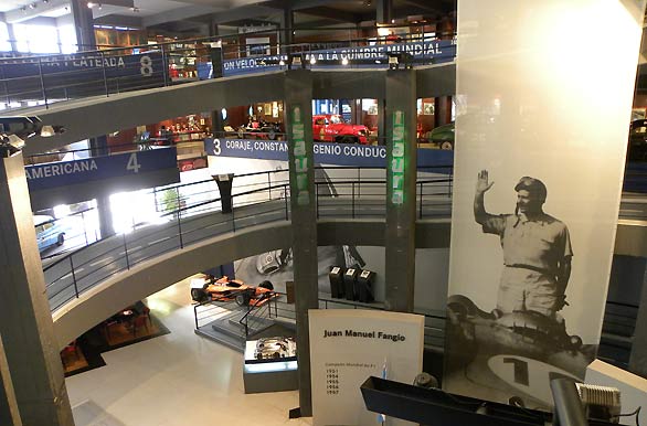 Interior del Museo Fangio