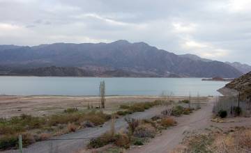 De pesca en el Dique Potrerillos