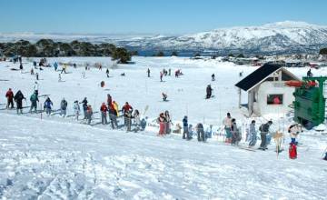 Batea Mahuida, un lugar ideal para aprender a esquiar