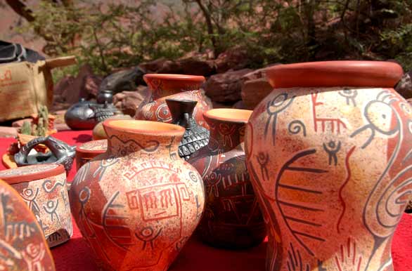 Earthenware pots in the Calchaquí Valleys