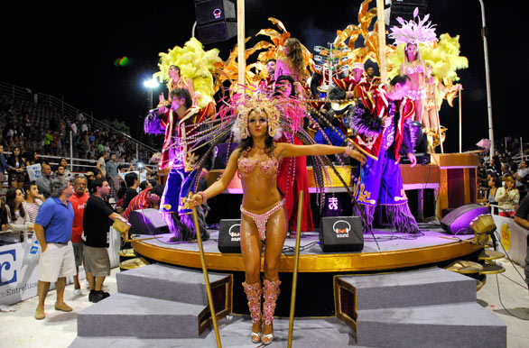 Carroza - O'Bahia - Carnaval de Gualeguaych�