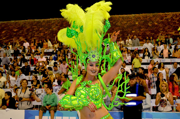 Chicas de Papelitos - Carnaval de Gualeguaych�