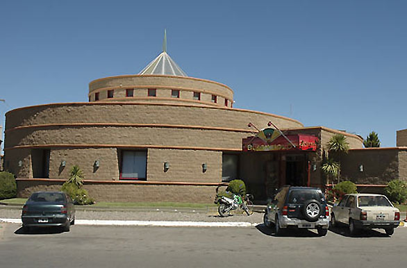 Casino - Plaza Huincul - Neuquén, Casinos de Argentina