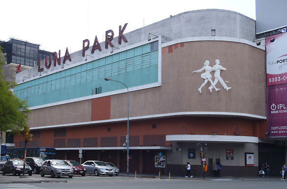 Luna Park façade