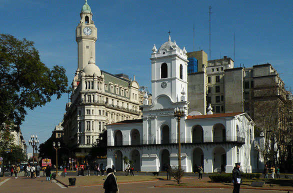 Cabildo building and tower of the Deliberative Council