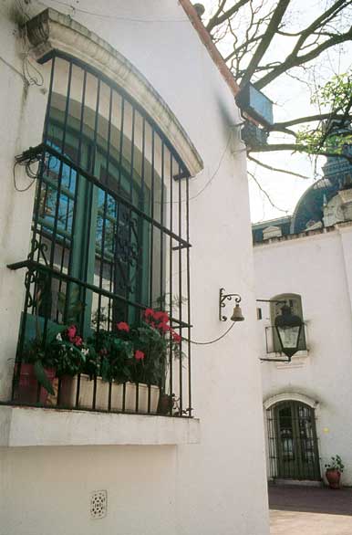 Detalhe colonial no Cabildo 