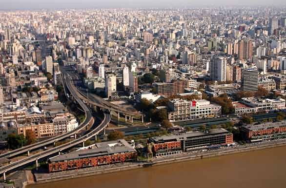 Puerto Madero and the city