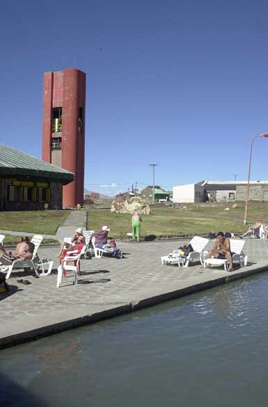 Green Lake - Copahue hot spring resort