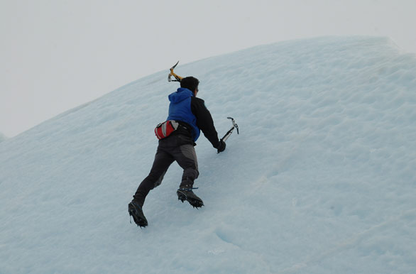 Escalando en el glaciar
