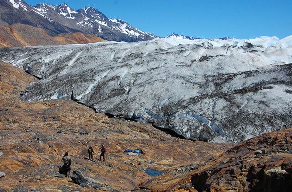 Camino al glaciar Viedma