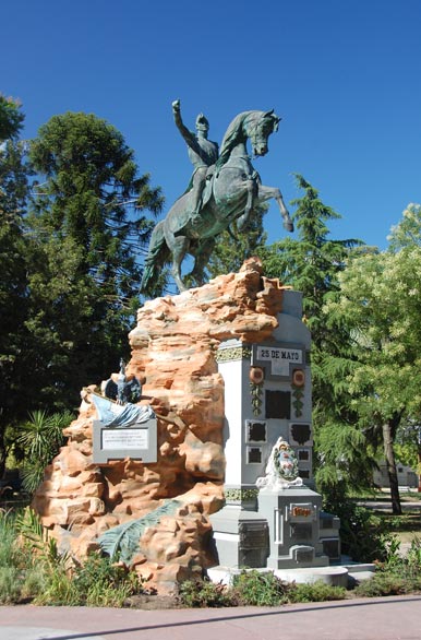 Gral. San Martín Monument