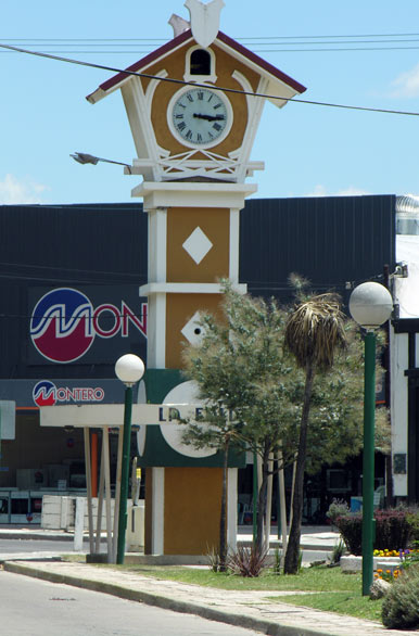 Reloj cucú, inaugurado en 1963