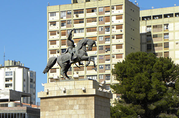Monumento al Gral. San Martín