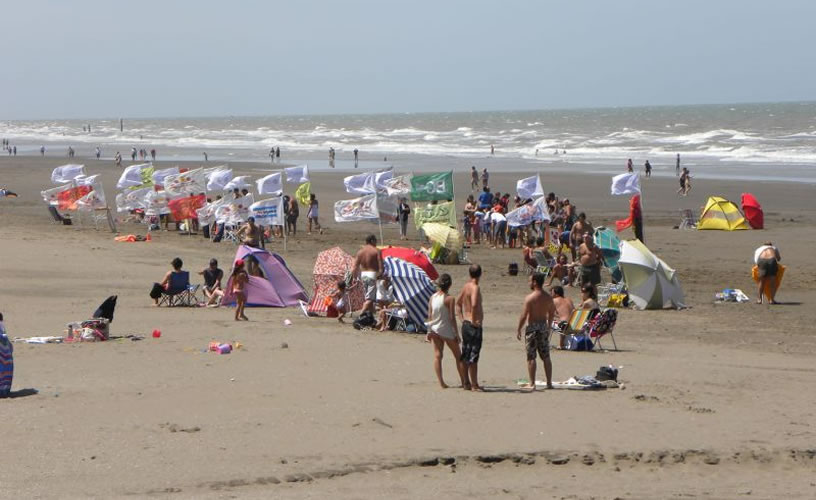 Disfrutando la playa